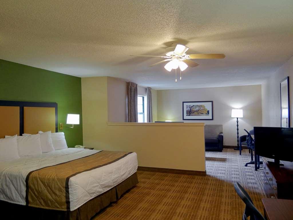 Extended Stay America Suites - Long Island - Bethpage Room photo