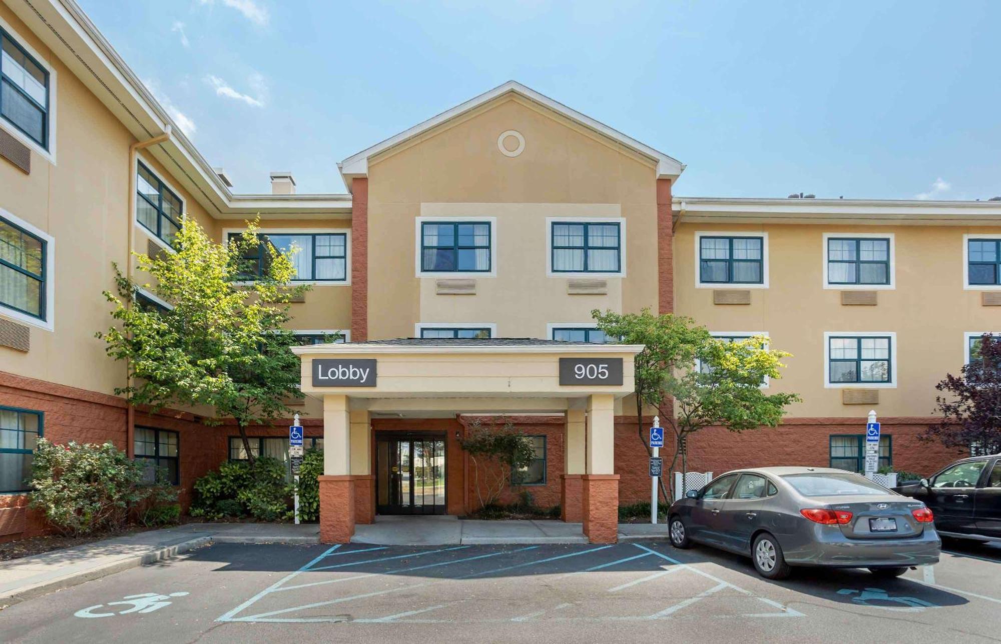 Extended Stay America Suites - Long Island - Bethpage Exterior photo