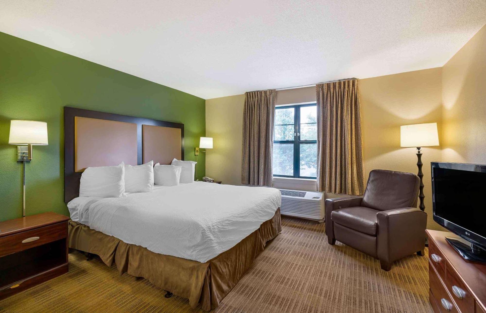 Extended Stay America Suites - Long Island - Bethpage Exterior photo