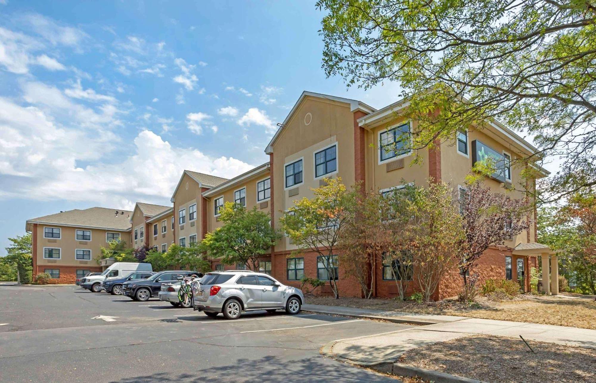 Extended Stay America Suites - Long Island - Bethpage Exterior photo